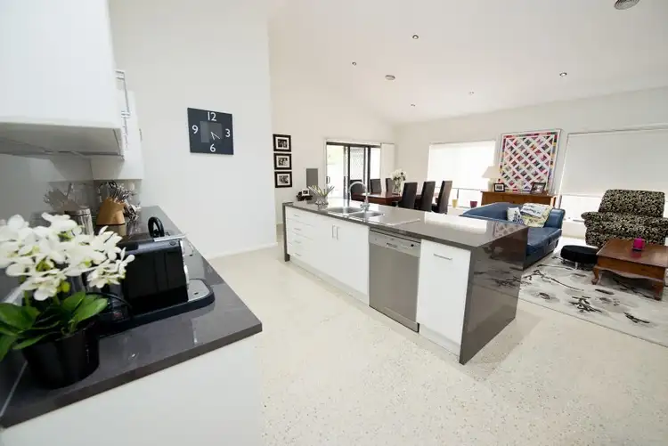 Sixth view of Homely house listing, 14 Village Way, Swan Hill VIC 3585