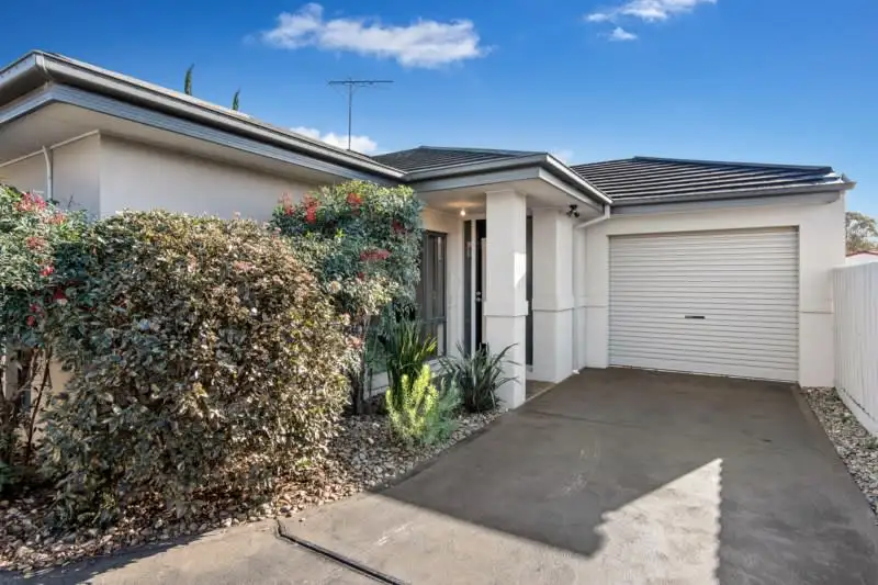 Main view of Homely unit listing, 2/109 Kangaroo Road, Hughesdale VIC 3166