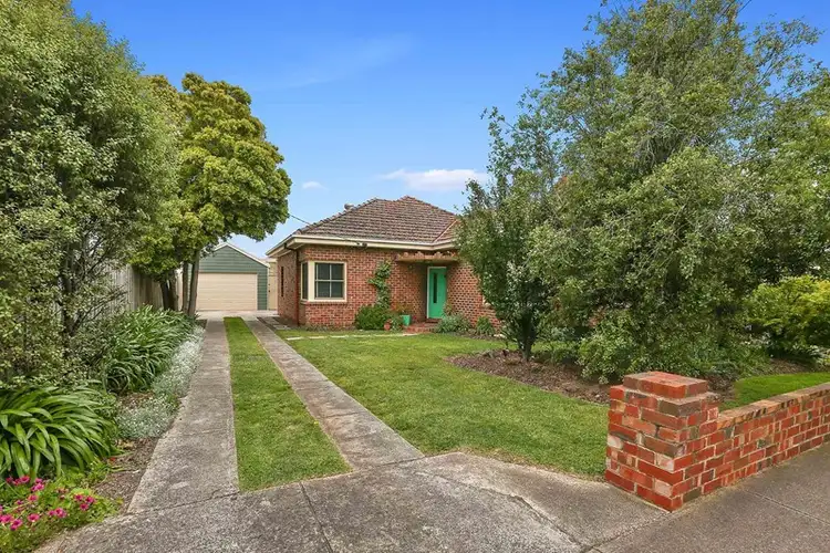 1 Cambridge Street, Belmont VIC 3216