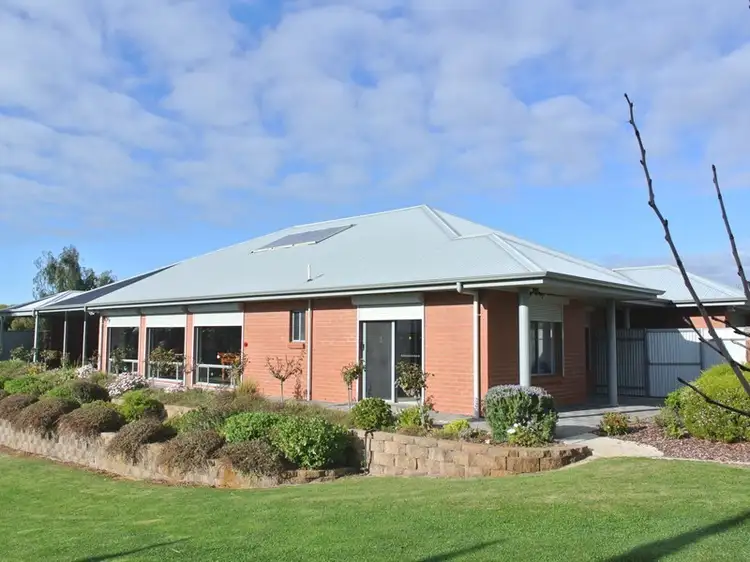 Main view of Homely house listing, 8 Barrowman Drive, Kingston Se SA 5275