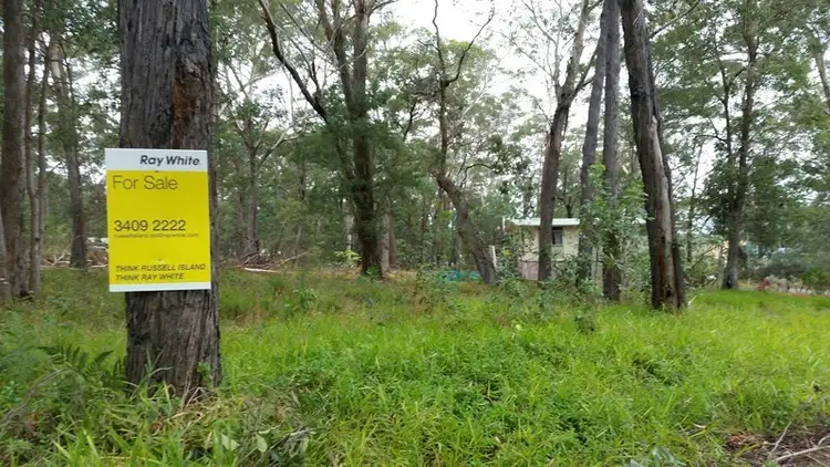 36-38 Ilumba Street, Russell Island QLD 4184