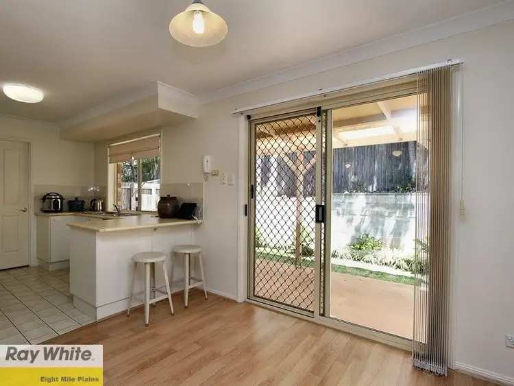 Fifth view of Homely townhouse listing, 8/90 Oakleaf Street, Eight Mile Plains QLD 4113
