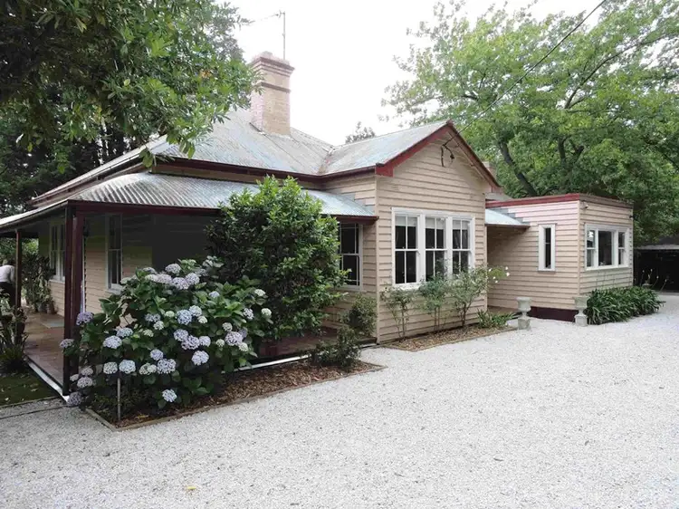 211 Merrigang Street, Bowral NSW 2576