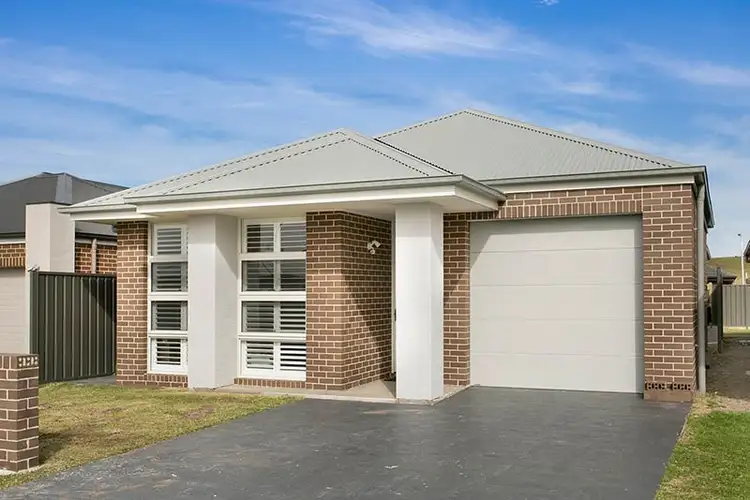 16 Wholahan Avenue, Horsley NSW 2530