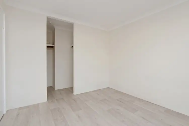 Seventh view of Homely house listing, 4 Akma Court, Maddington WA 6109