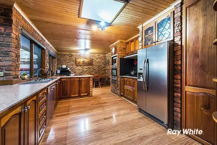74 Marylyn Place, Cranbourne VIC 3977