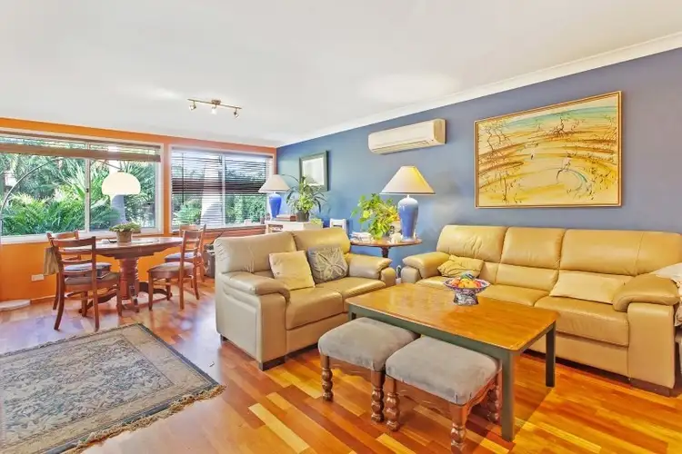 Second view of Homely house listing, 10 Mascord Avenue, Wadalba NSW 2259