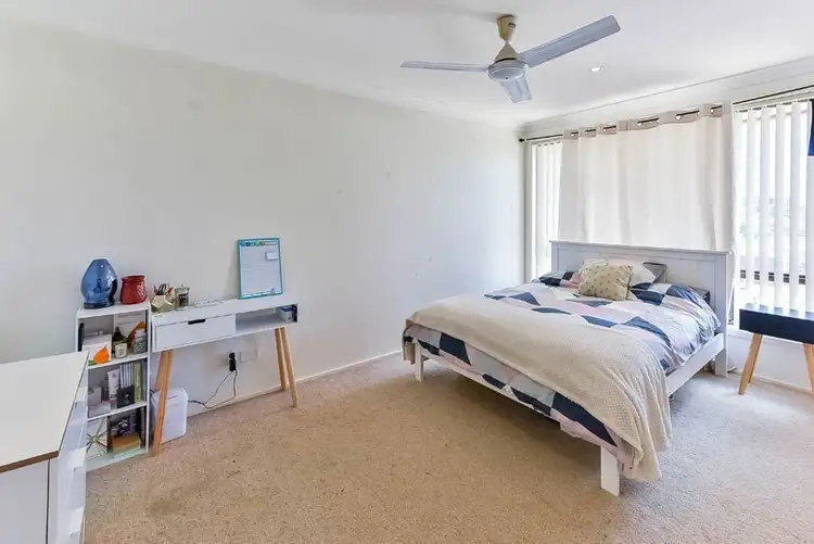 Sixth view of Homely house listing, 4 Trebbiano Place, Eschol Park NSW 2558