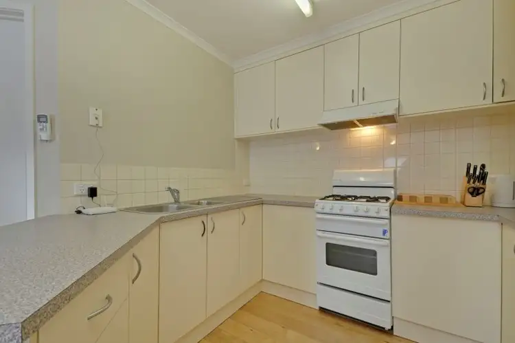 Fourth view of Homely unit listing, 2/7-9 Berry Street, Traralgon VIC 3844