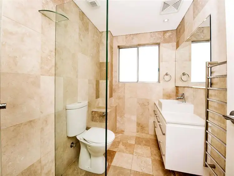 Fifth view of Homely apartment listing, 2/137-139 Wellington Street, Bondi Beach NSW 2026