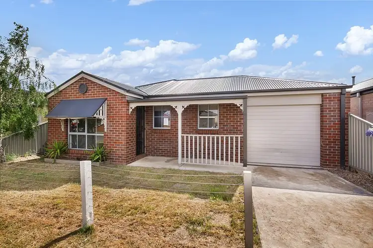 22 Yarra Park Drive, Sebastopol VIC 3356
