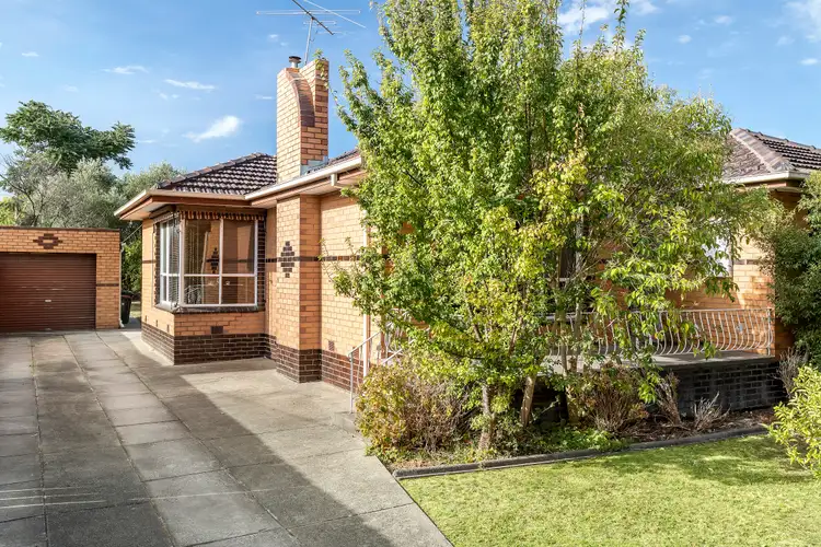 29 Dennis Street, Clayton VIC 3168