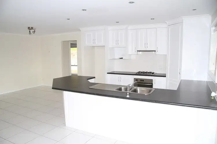 Seventh view of Homely house listing, 5 Stableford Court, Mount Gambier SA 5290