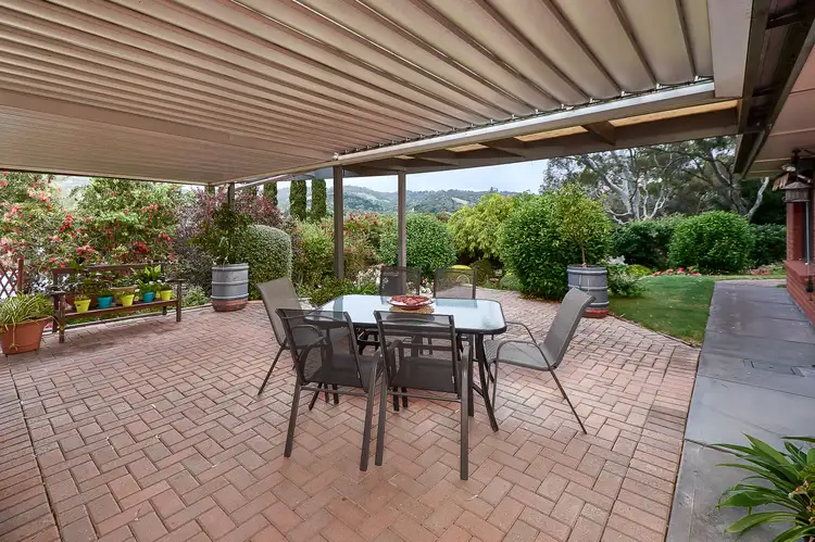 8 Plymouth Avenue, Coromandel Valley SA 5051