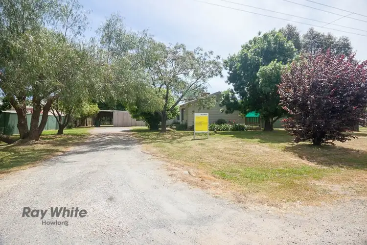 35 Larmer Street, Howlong NSW 2643