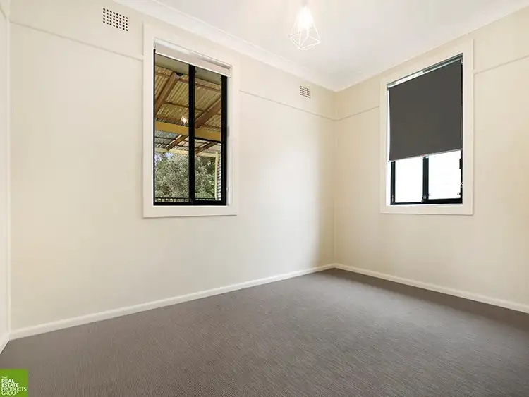 Fifth view of Homely house listing, 32 Sussex Street, Berkeley NSW 2506