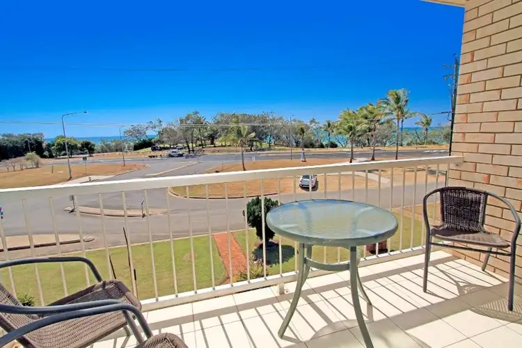 Second view of Homely unit listing, 10/92 Scenic Highway, Lammermoor QLD 4703