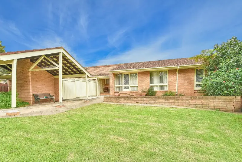 Main view of Homely house listing, 8 Polwarth Close, Bradbury NSW 2560