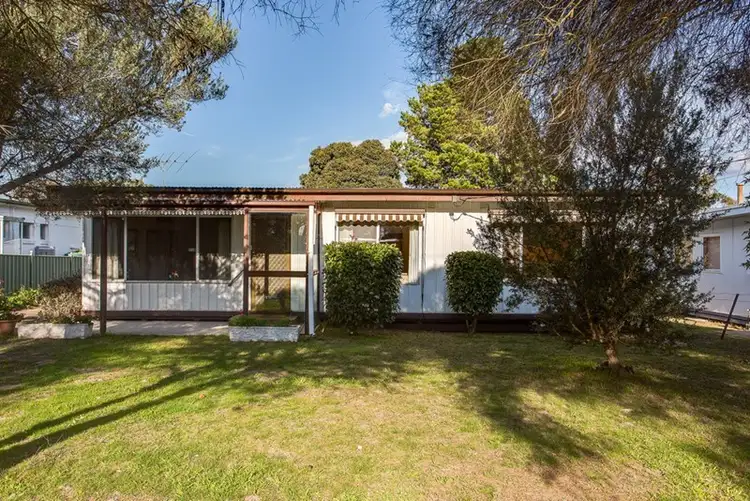 11 Flamingo Road, Rosebud West VIC 3940