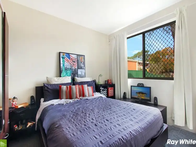 Second view of Homely house listing, 4/23 Prince Edward Drive, Brownsville NSW 2530