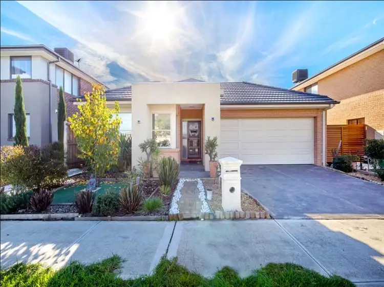 26 Moffat Drive, Lalor VIC 3075