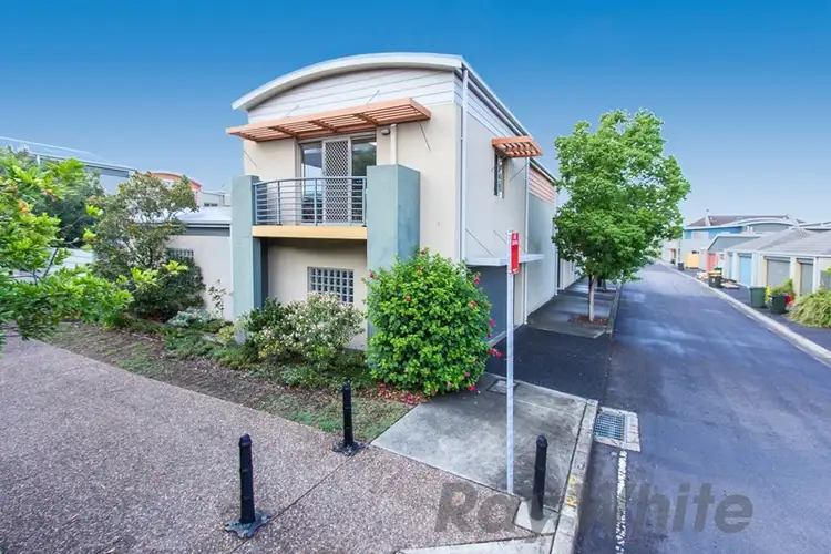 13/10 The Lane, Maryville NSW 2293