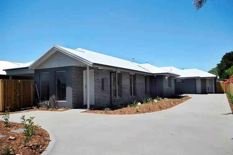 Main view of Homely unit listing, 2/213 Greene Street, Harlaxton QLD 4350