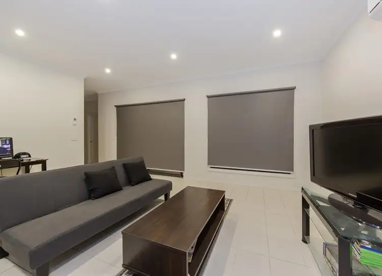 Third view of Homely unit listing, 3/8 Ivanhoe Avenue, St Albans VIC 3021