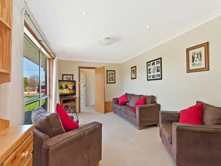 Fourth view of Homely house listing, 7 McDonald Avenue, Hamilton VIC 3300