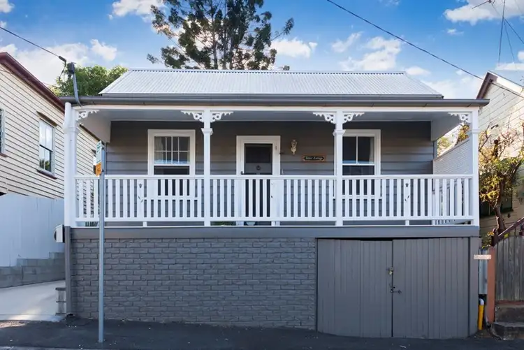 30 Federal Street, Red Hill QLD 4059