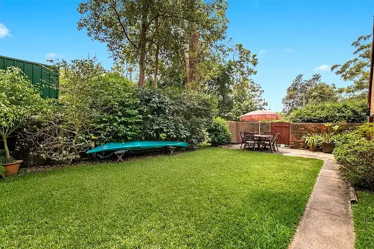 Third view of Homely house listing, 2 Sage Place, Point Clare NSW 2250