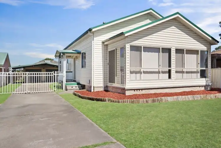 6A Crawford Avenue, Tenambit NSW 2323