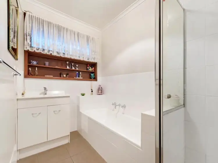 Seventh view of Homely unit listing, 1/37 Heatherhill Road, Frankston VIC 3199