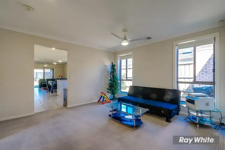 Seventh view of Homely house listing, 15 ST MARTINS Boulevard, Truganina VIC 3029