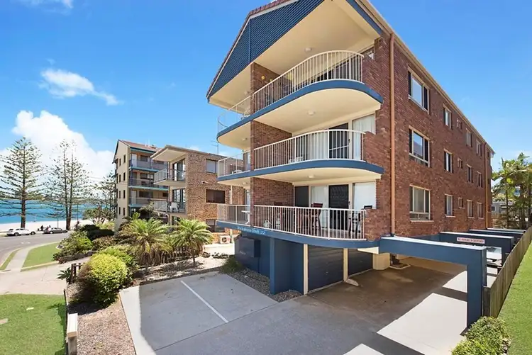 Unit 2 'Kookaburra Court', 22 Bulcock Beach Esplanade, Caloundra QLD 4551