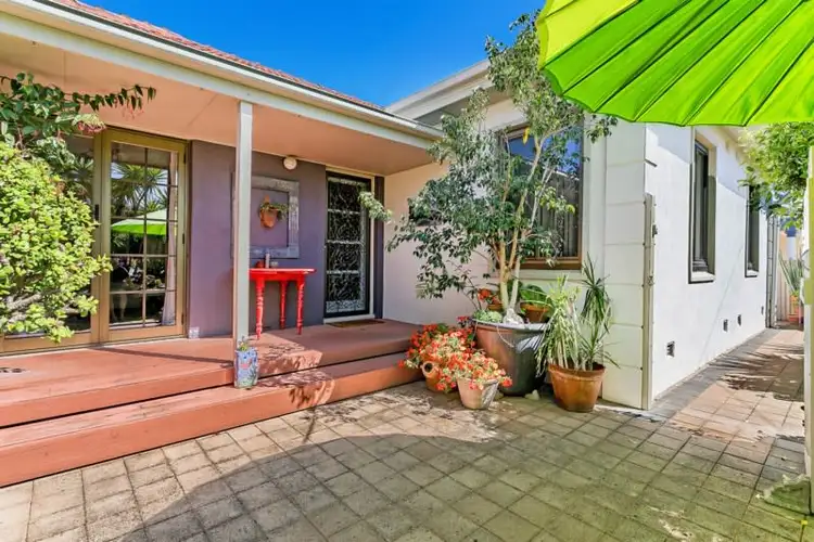 1 Critten Avenue, Largs North SA 5016