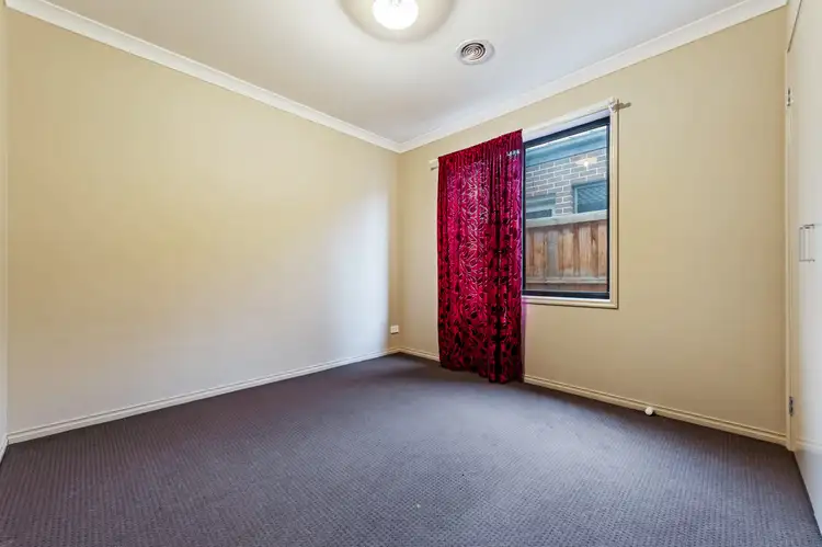 Fifth view of Homely house listing, 34 Annecy Boulevard, Plumpton VIC 3335