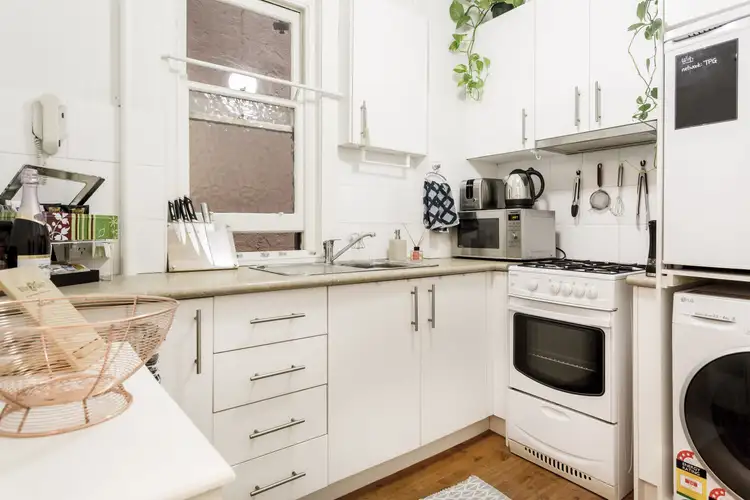 Third view of Homely apartment listing, 11/6-8 Hughes Street, Potts Point NSW 2011