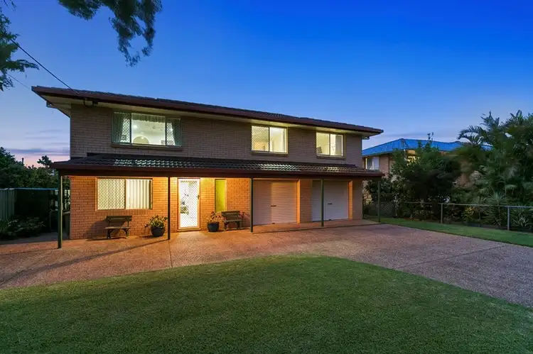 Second view of Homely house listing, 8 Juanita Street, Birkdale QLD 4159