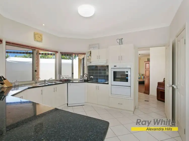 Fifth view of Homely house listing, 2 Zephyr Court, Birkdale QLD 4159