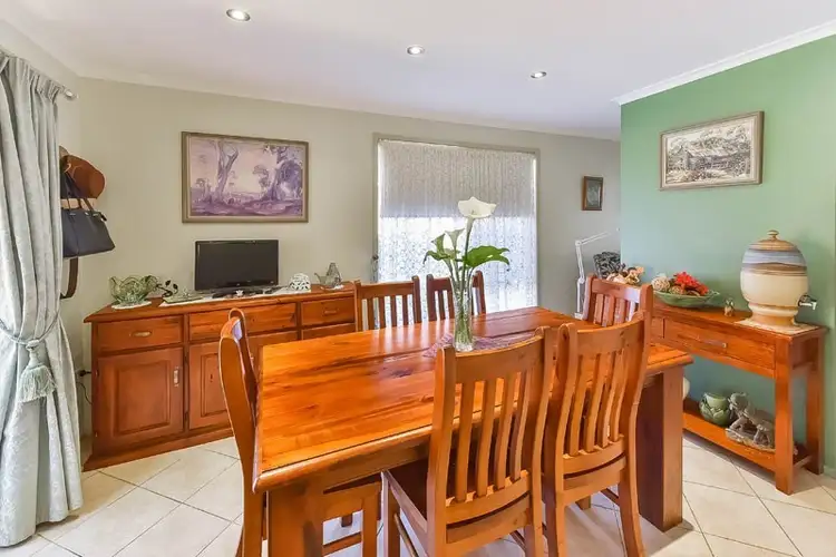 Third view of Homely other listing, 4a Azalea Place, Macquarie Fields NSW 2564