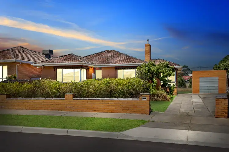 Second view of Homely house listing, 17 Juniper Crescent, Thomastown VIC 3074