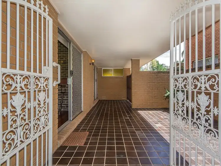 Fifth view of Homely house listing, 19 Grevillia Avenue, Southport QLD 4215