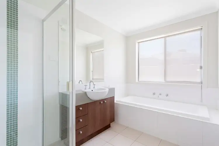 Fifth view of Homely house listing, 5 Higgins Way, Truganina VIC 3029