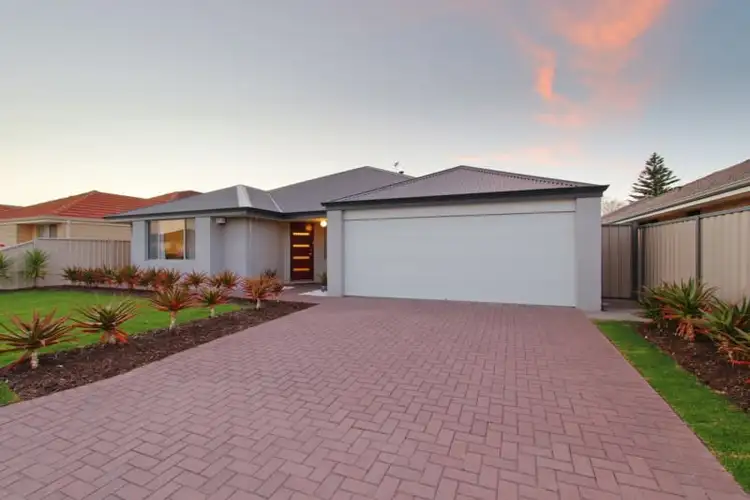 22 Tulip Way, East Cannington WA 6107