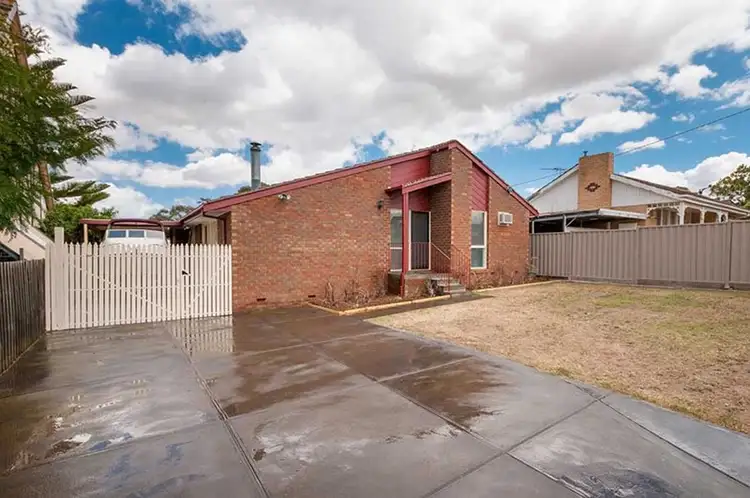 Main view of Homely house listing, 6 Second Avenue, Craigieburn VIC 3064