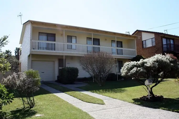 14 Manyana Drive, Manyana NSW 2539