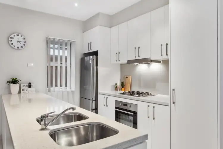 Third view of Homely townhouse listing, 5/51-53 Murrumbeena Road, Murrumbeena VIC 3163