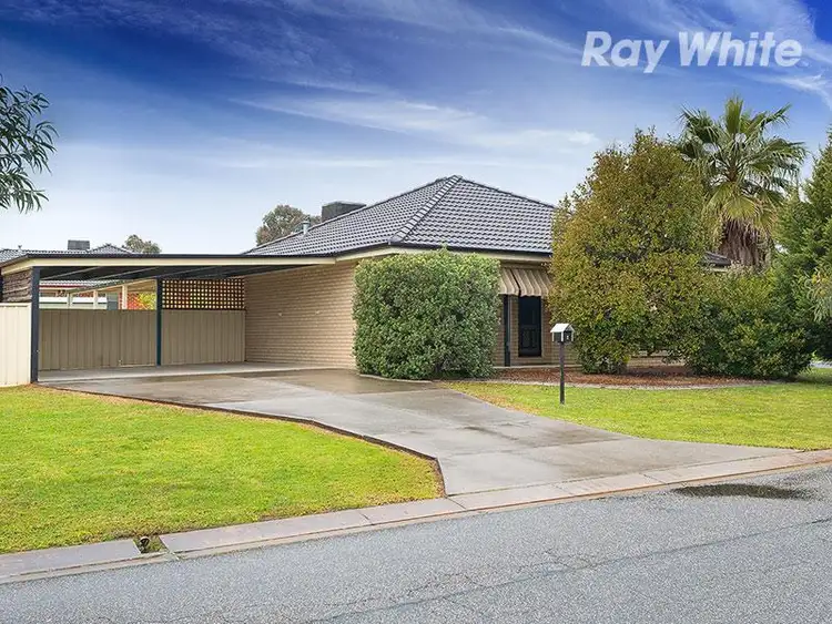 2 Nardoo Court, Thurgoona NSW 2640