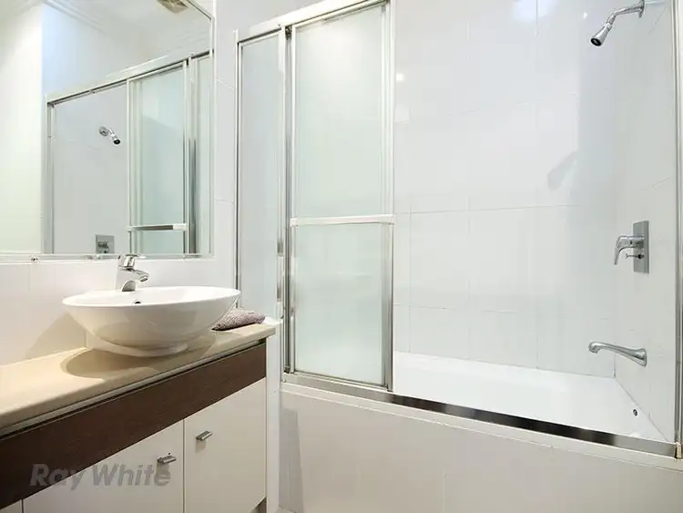 Sixth view of Homely unit listing, 4/26 Lambert, Indooroopilly QLD 4068